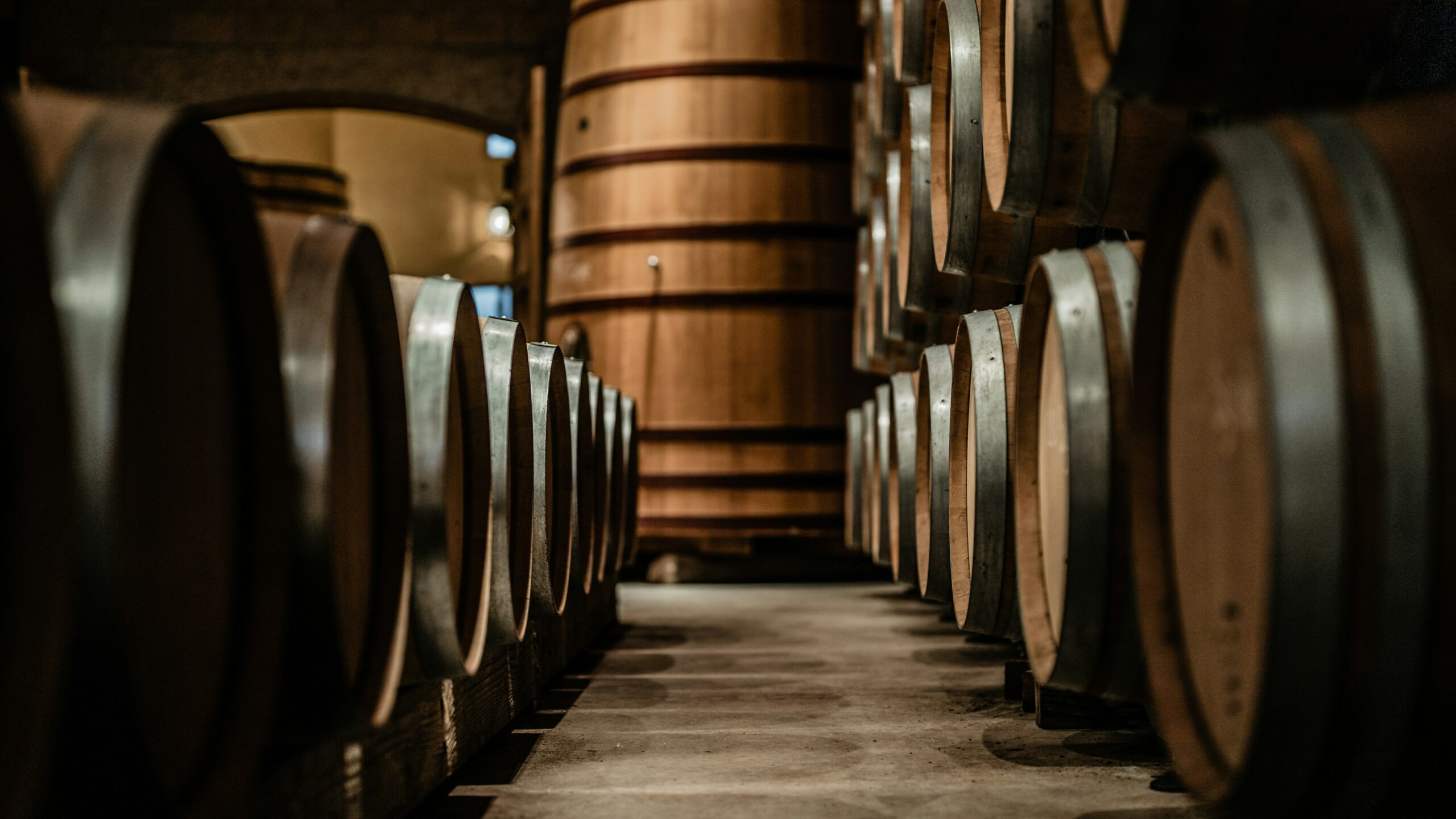 Distillation Rhum Agricole : Techniques et Secrets des Maîtres Distillateurs